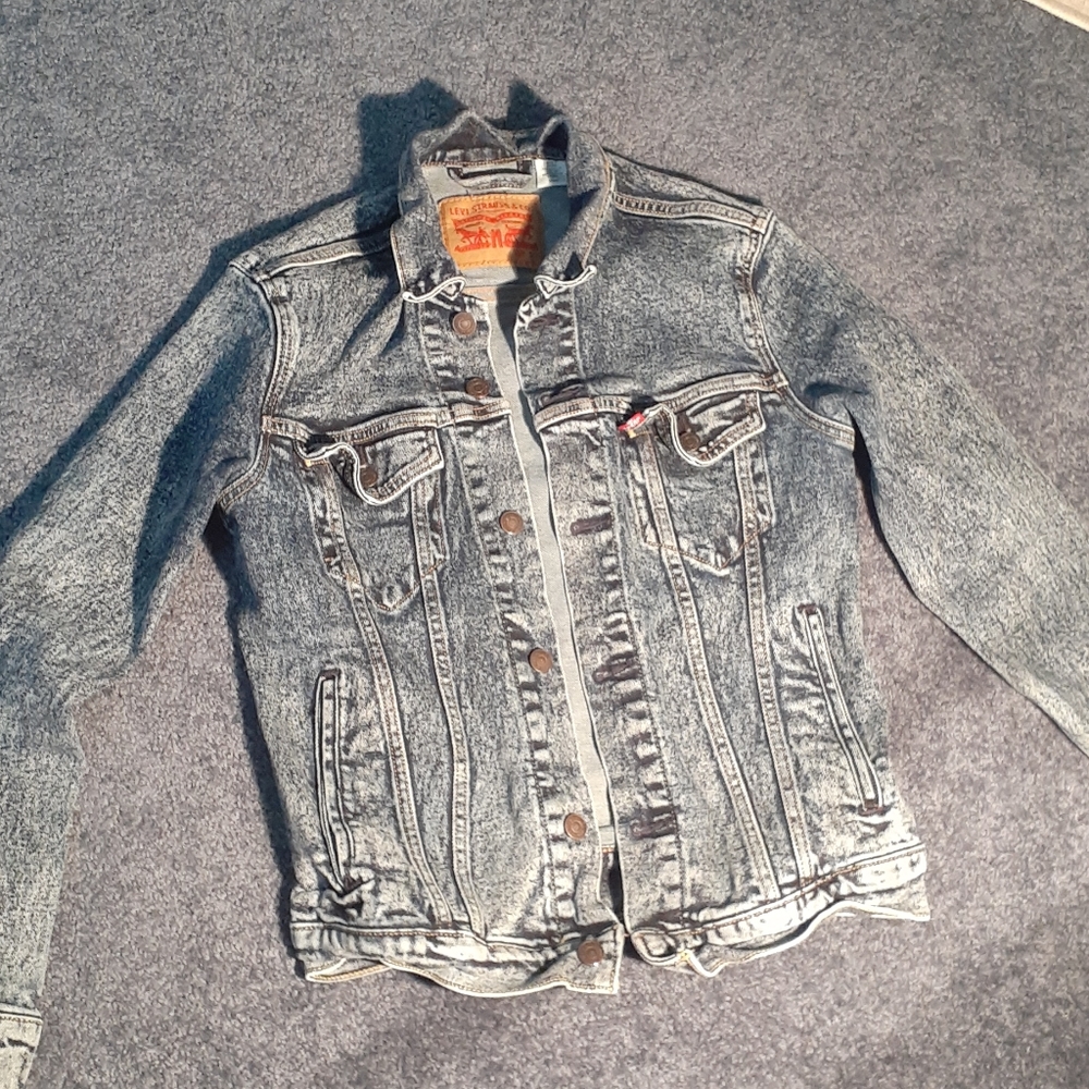 Denim Levi's jean jacket